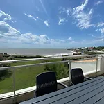 Moderne Avec Terrasse Et Garage A - Fr-1-494-65 Lejlighed *