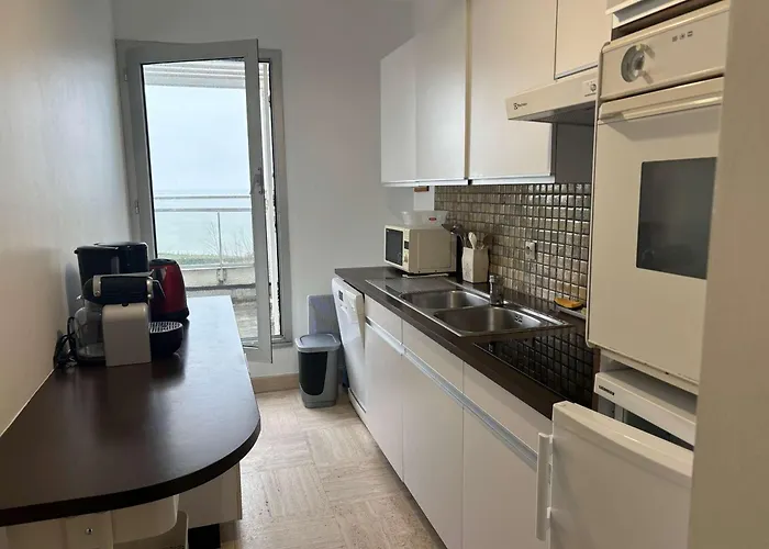 Moderne Avec Terrasse Et Garage A - Fr-1-494-65 Apartman